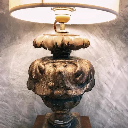 לינה וארוחת בוקר Palazzo Bruchi *