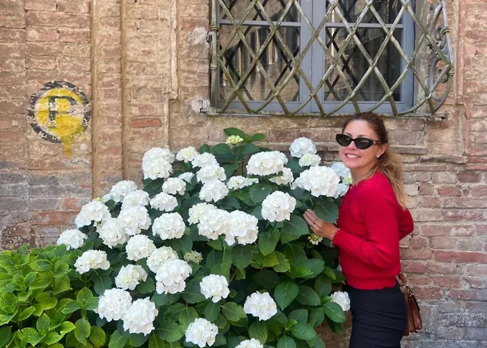 帕拉佐布鲁奇住宿加早餐旅馆 3*