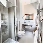 Palazzo Bruchi Bed & Breakfast
