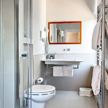 Palazzo Bruchi فندق مبيت وإفطار 3*