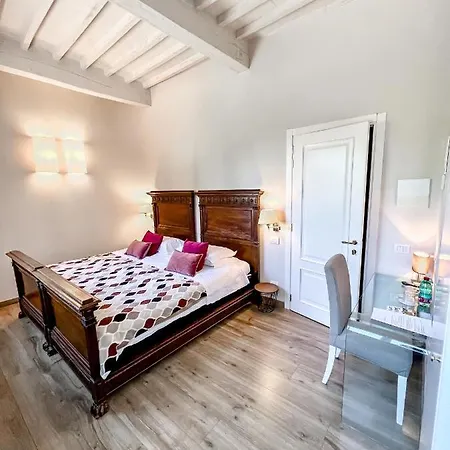 Palazzo Bruchi Bed & Breakfast Siena