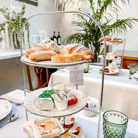 Palazzo Bruchi Bed and Breakfast Σιένα