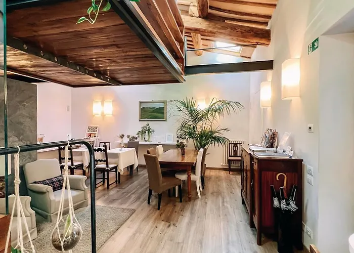 Alojamento de Acomodação e Pequeno-almoço Palazzo Bruchi Siena