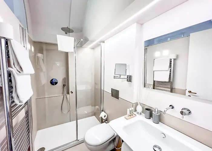 Palazzo Bruchi Bed & Breakfast